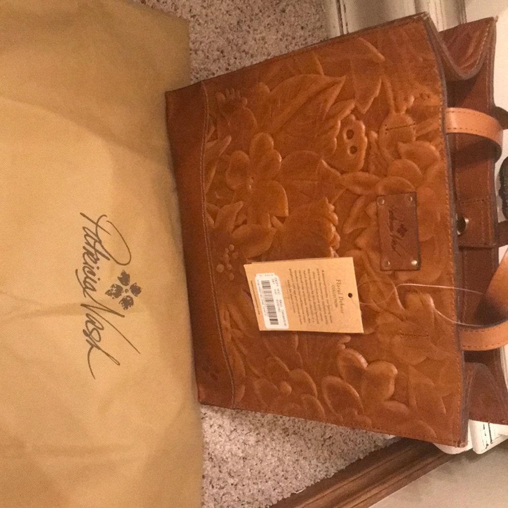 NWT leather purse